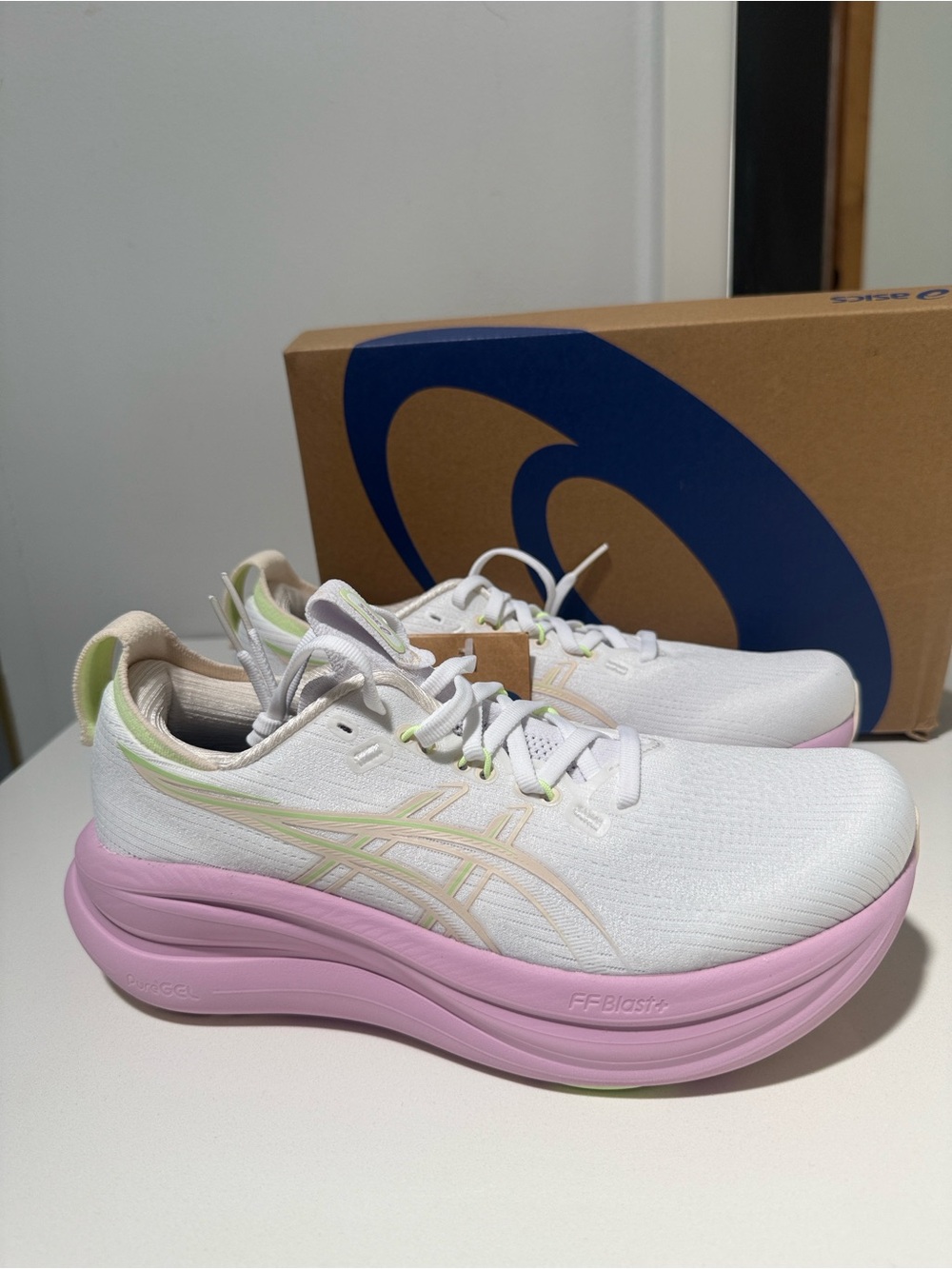 ASICS Women's White Running Sneakers with Pink Midsole GEL NIMBUS 28
